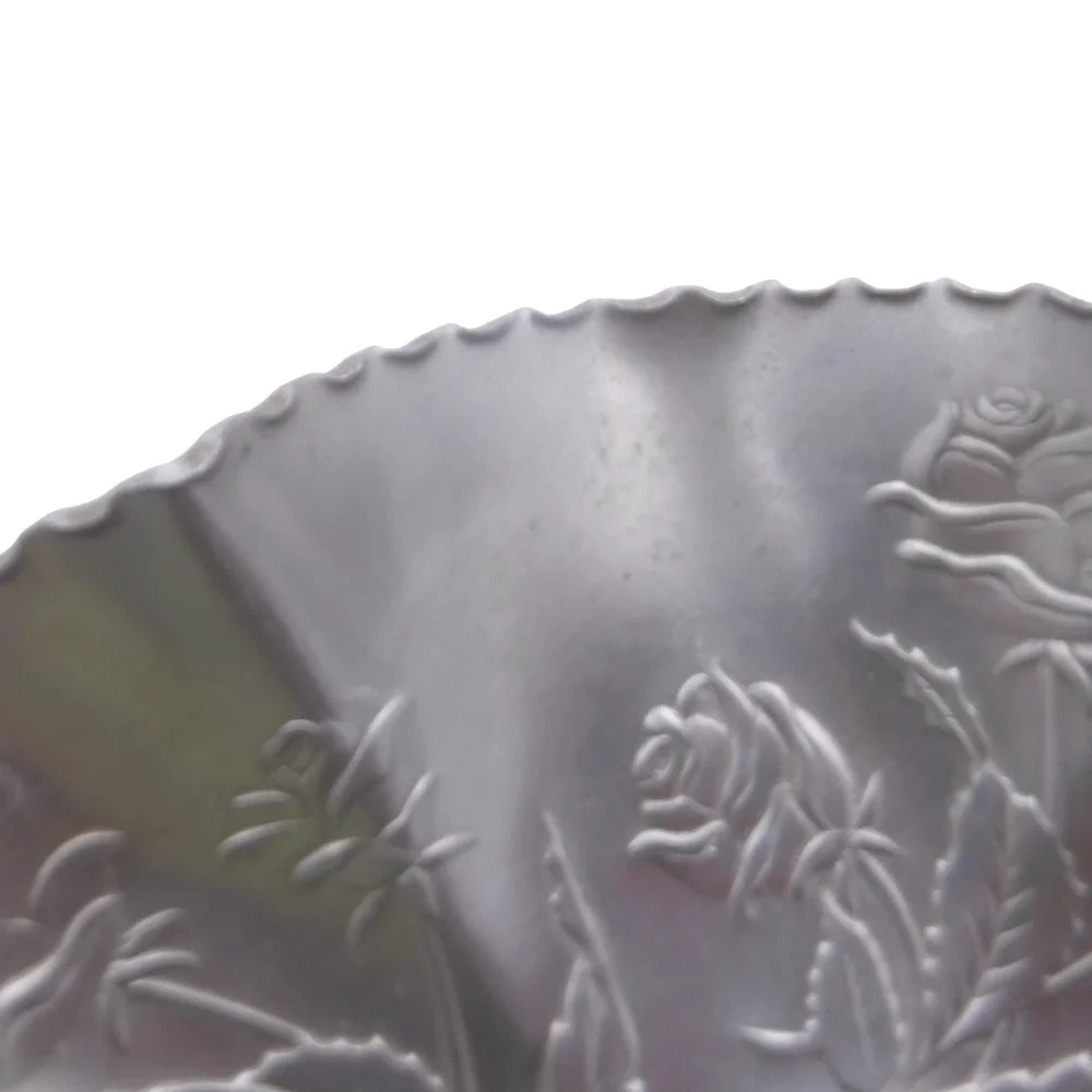 Vtg Hammered Aluminum Pedestal Candy Dish Embossed Rose‎ Floral Scalloped Bowl